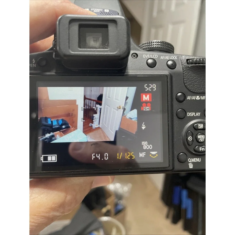 Panasonic Lumix DMC-FZ40 Digital Camera 14MP 24x Zoom+Battery+Charger+SD Card+